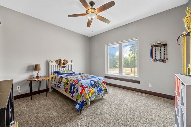 4920 Misty Morning Court SW, Cedar Rapids, IA 52404