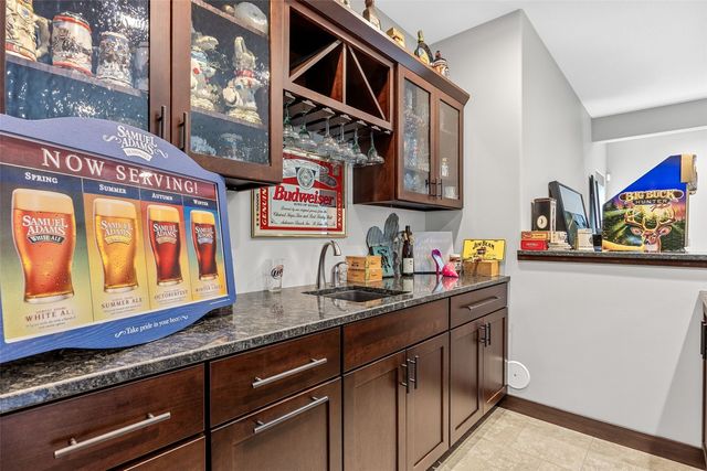 4920 Misty Morning Court SW, Cedar Rapids, IA 52404
