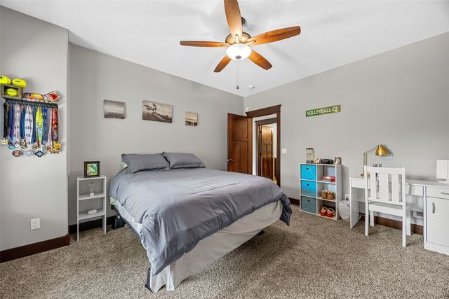 4920 Misty Morning Court SW, Cedar Rapids, IA 52404