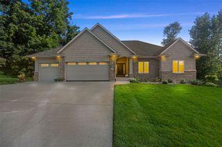 4920 Misty Morning Court SW, Cedar Rapids, IA 52404