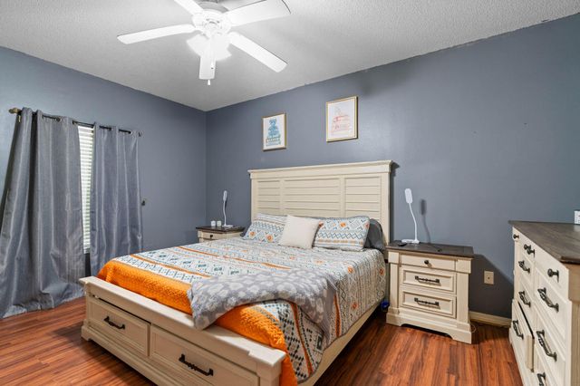 57 S Pleasant Drive, Defuniak Springs, FL 32435