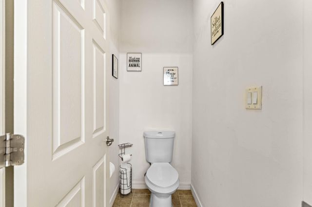 57 S Pleasant Drive, Defuniak Springs, FL 32435