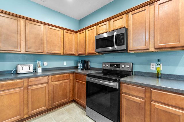 57 S Pleasant Drive, Defuniak Springs, FL 32435