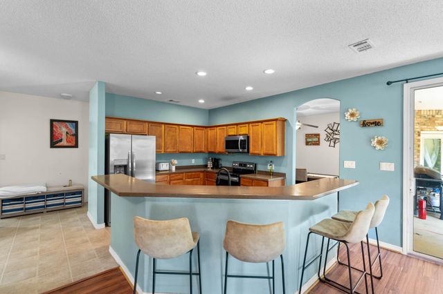 57 S Pleasant Drive, Defuniak Springs, FL 32435