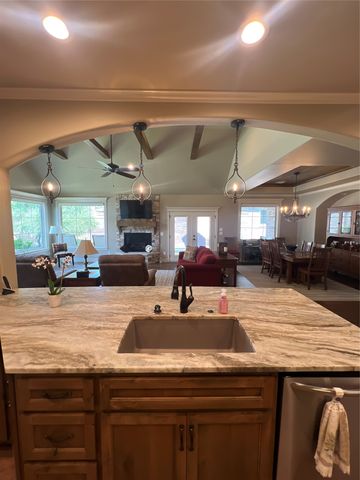 3814 W Orlando Place, Broken Arrow, OK 74011