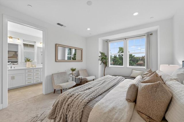 3525 Teeling Court, Castro Valley, CA 94546