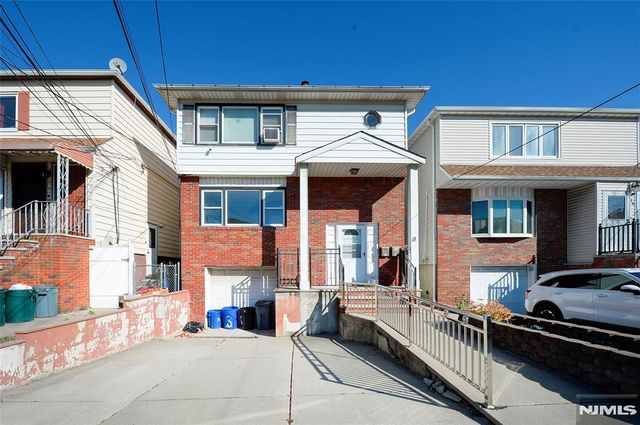 18 Colonial Drive, Bayonne, NJ 07002