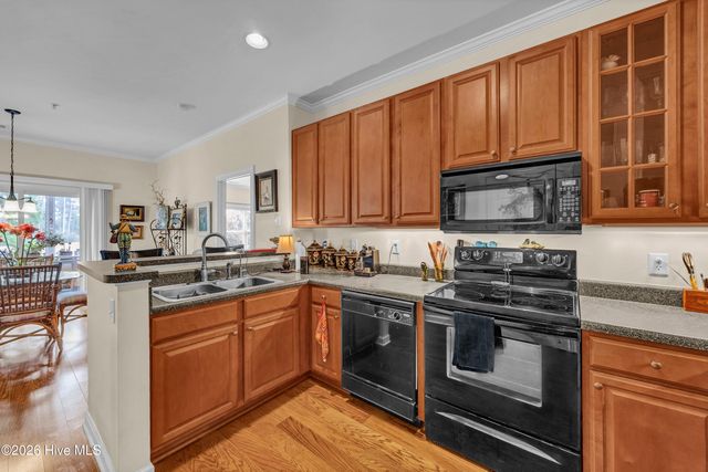 210 Fullford Lane 103, Wilmington, NC 28412