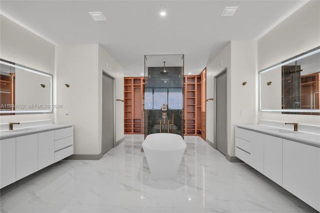 700 NE 24th PH5801, Miami, FL 33137