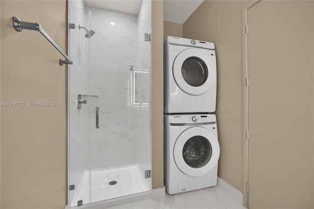 700 NE 24th PH5801, Miami, FL 33137