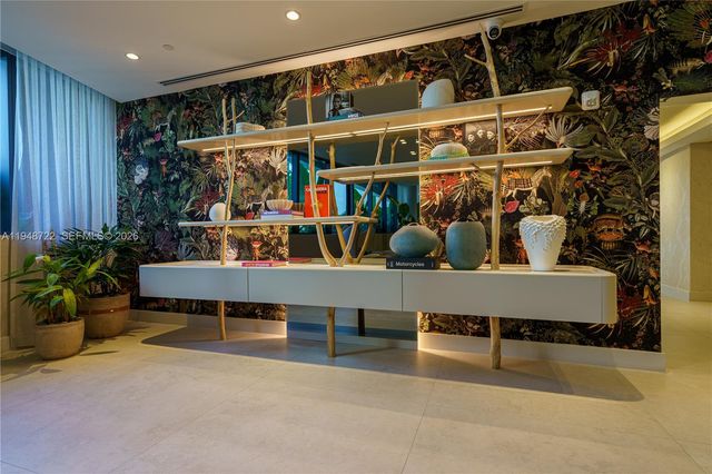 700 NE 24th PH5801, Miami, FL 33137