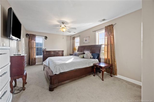 1103 Thistle Gold Drive, Hope Mills, NC 28348