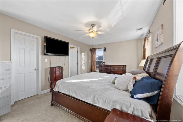 1103 Thistle Gold Drive, Hope Mills, NC 28348