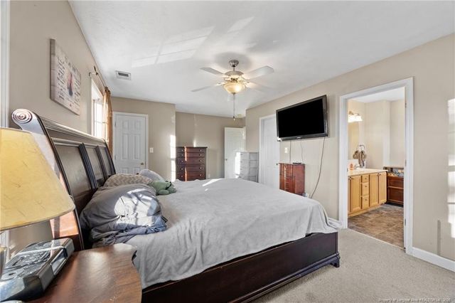 1103 Thistle Gold Drive, Hope Mills, NC 28348