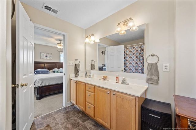 1103 Thistle Gold Drive, Hope Mills, NC 28348