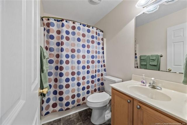 1103 Thistle Gold Drive, Hope Mills, NC 28348