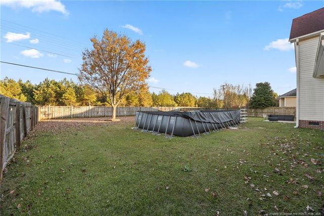 1103 Thistle Gold Drive, Hope Mills, NC 28348