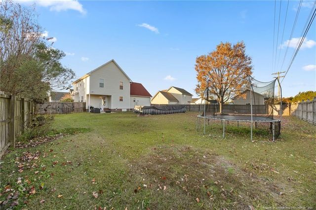 1103 Thistle Gold Drive, Hope Mills, NC 28348