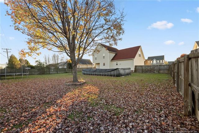 1103 Thistle Gold Drive, Hope Mills, NC 28348