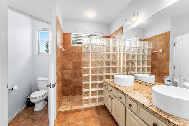 4307 Eck LN 201, Austin, TX 78734