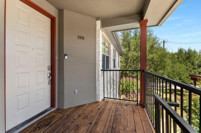 4307 Eck LN 201, Austin, TX 78734