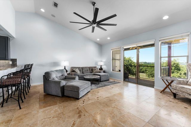 4307 Eck LN 201, Austin, TX 78734