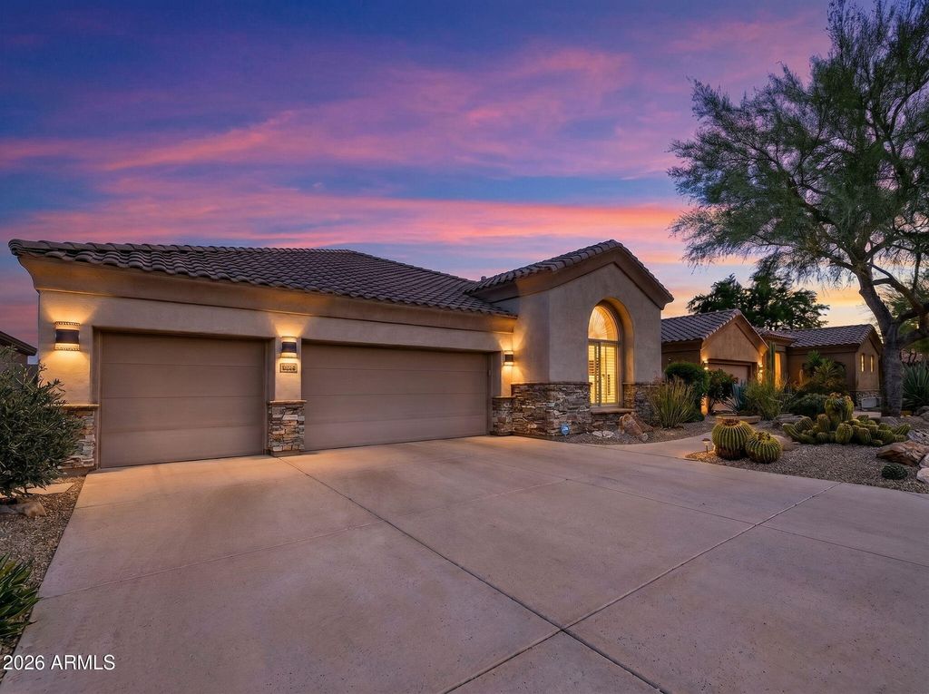 9490 E CAVALRY Drive, Scottsdale, AZ 85262 — photo 2
