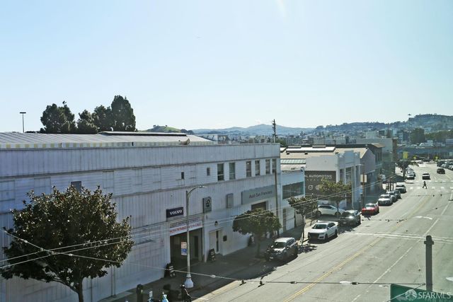 1532 Howard Street 203, San Francisco, CA 94103