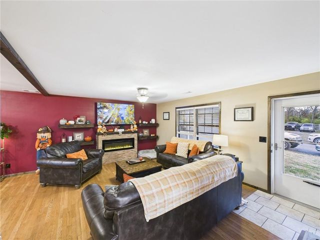 110 Hardy Street, Knob Noster, MO 65336