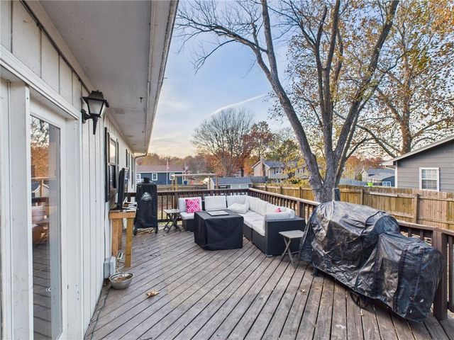 110 Hardy Street, Knob Noster, MO 65336