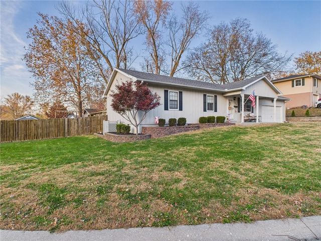 110 Hardy Street, Knob Noster, MO 65336