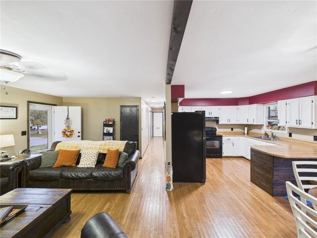 110 Hardy Street, Knob Noster, MO 65336