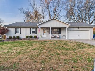 110 Hardy Street, Knob Noster, MO 65336