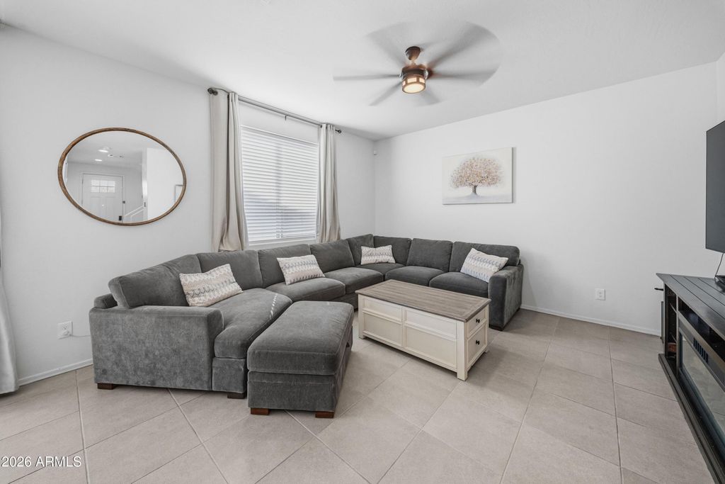 419 N 110TH Drive, Avondale, AZ 85323 — photo 5