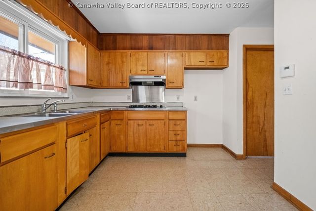 1103 Cornell Street, Charleston, WV 25302