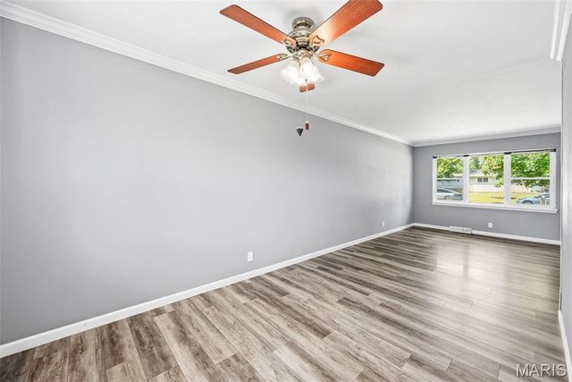 709 Riderwood Drive, Hazelwood, MO 63042