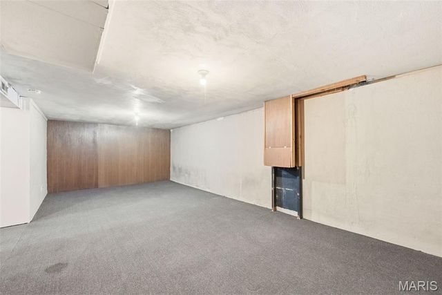 709 Riderwood Drive, Hazelwood, MO 63042