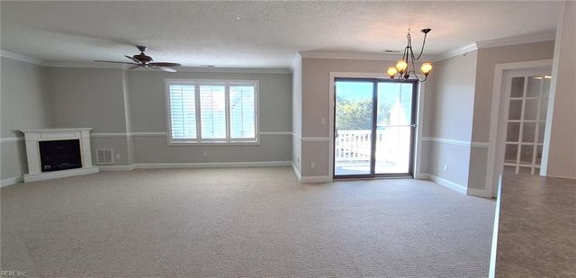 4 Harbor Watch Dr Unit 516, Chesapeake, VA 23320