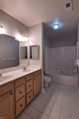 4 Harbor Watch Dr Unit 516, Chesapeake, VA 23320