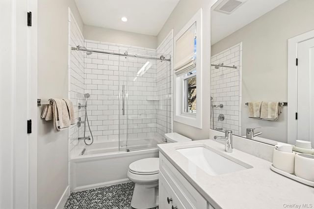 407 Wilmot Road, New Rochelle, NY 10804