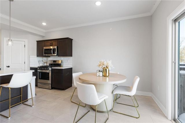 7422 Grand Slam Street, Parkville, MO 64152