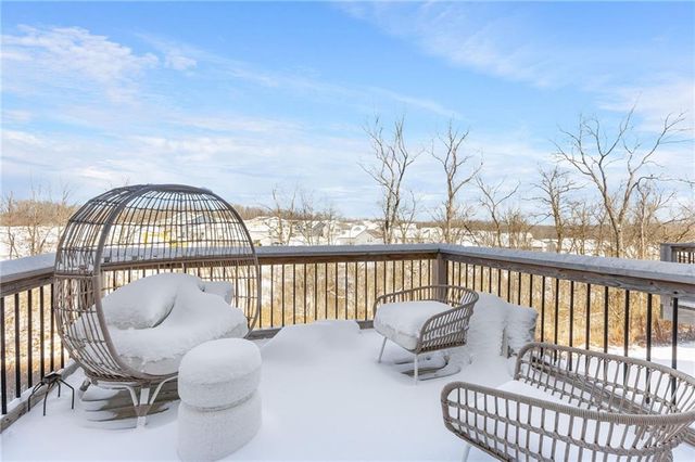 7422 Grand Slam Street, Parkville, MO 64152