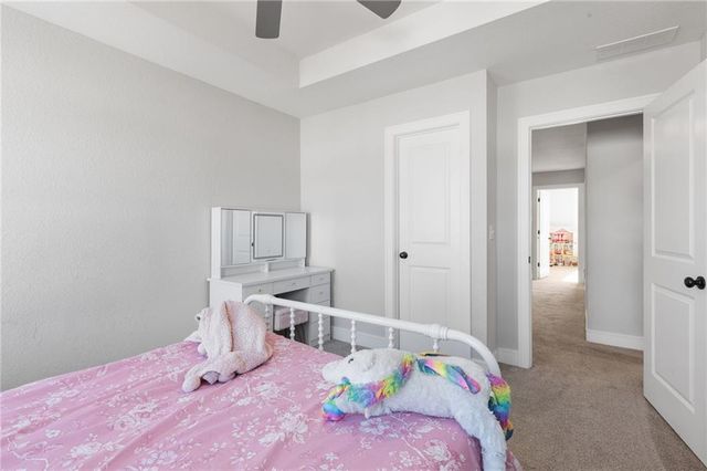 7422 Grand Slam Street, Parkville, MO 64152