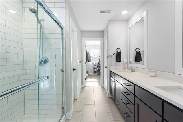 7422 Grand Slam Street, Parkville, MO 64152