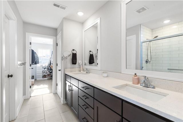 7422 Grand Slam Street, Parkville, MO 64152