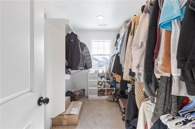 7422 Grand Slam Street, Parkville, MO 64152