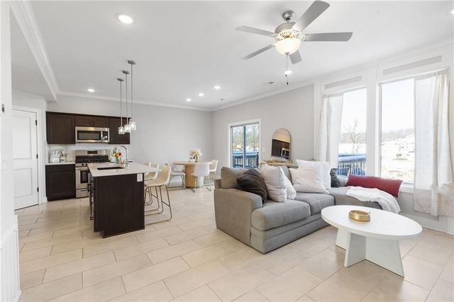 7422 Grand Slam Street, Parkville, MO 64152