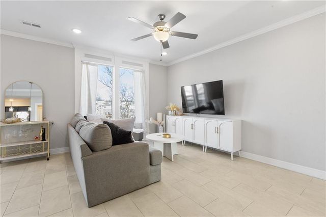 7422 Grand Slam Street, Parkville, MO 64152