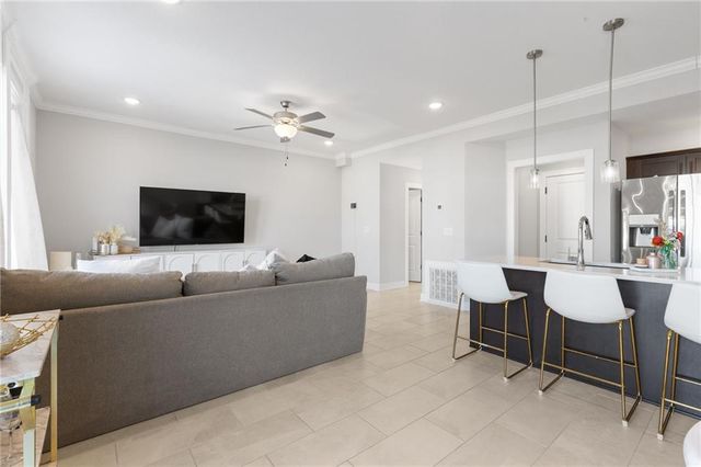 7422 Grand Slam Street, Parkville, MO 64152