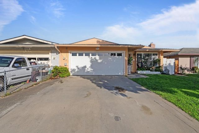 1780 Truckee, Salinas, CA 93906